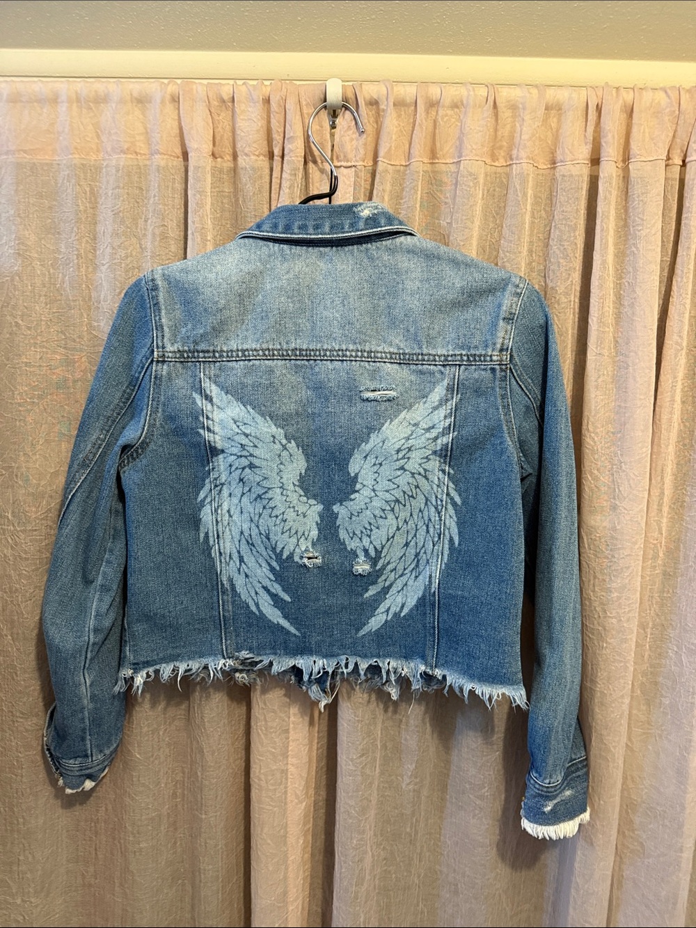 Cropped Distressed Denim Jacket with Angel Wing Motif - Blue